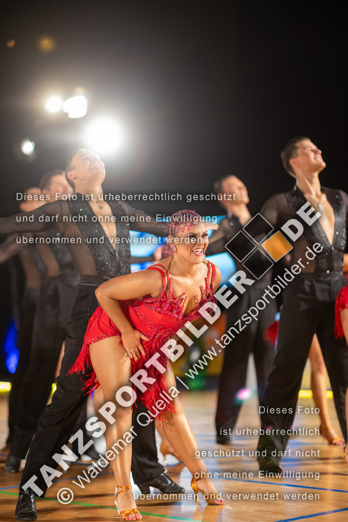 20260321-11992 | Hier finden Sie Tanz Bilder vom Latein und Standard Formationen tanzen. Sportbilder vom Tanzsport. Schöne Fotos und von Weltmeisterschaft, Europameisterschaft, Bundesliga, Regionalliga, Oberliga und Landesliga sowie von GOC Stuttgart, DanceComp, WM Bremen