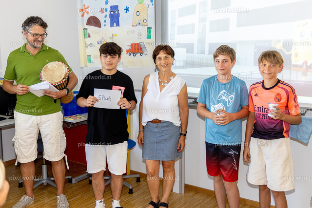 Müllprojekt der MSD Feldkirchen | Bildershop von pixelworld.at - Realisiert mit Pictrs.com