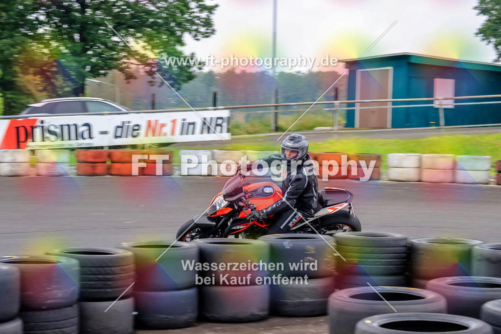 _TCM2720 | Hier findet Ihr Bilder von Touristenfahrten auf der Nürburgring Nordschleife oder von anderen Veranstaltungen die ich besucht habe. Viel Spass beim Durch Schauen 