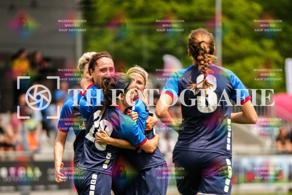 GER, FC Hauingen - SV Waldhaus, Frauen-Fussball, Rothaus Bezirkpokal, Finale, Saison 2024/2025, 29.05.2025 | GER, FC Hauingen - SV Waldhaus, Frauen-Fussball, Rothaus Bezirkpokal, Finale, Saison 2024/2025, 29.05.2025Foto: TH Fotografie/Alessio Bosco