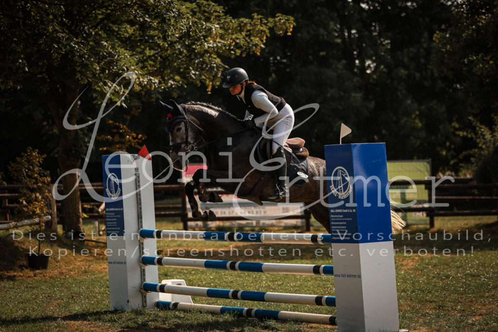 13.FrPfA00060 | Leoni Ertmer Photography - Realisiert mit Pictrs.com