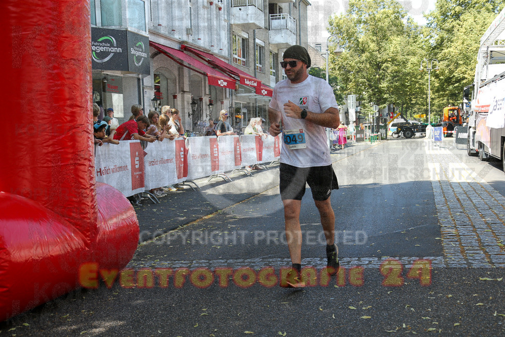 250621_1232_EX1_5970 | Sportfotografie im Rhein-Sieg Kreis, Köln, Bonn, NRW, Rheinland Pfalz, Hessen, etc. Unser Tätigkeitsfeld umfasst den Laufsport vom Volkslauf über den Marathon, Duathlon, Triathon bis zum Ultralauf wie Kölnpfad Ultra oder Schindertrail.