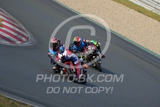 2025_08_29_PBK_14096 | Sportfotografie; SlowMotion; Video; Rennstrecke; Hafeneger; Speer; Racing; RSE; BMW; CBO; Trackday; Motorsportarena; Hockenheimring; Brno; Most; Barcelona; Valencia