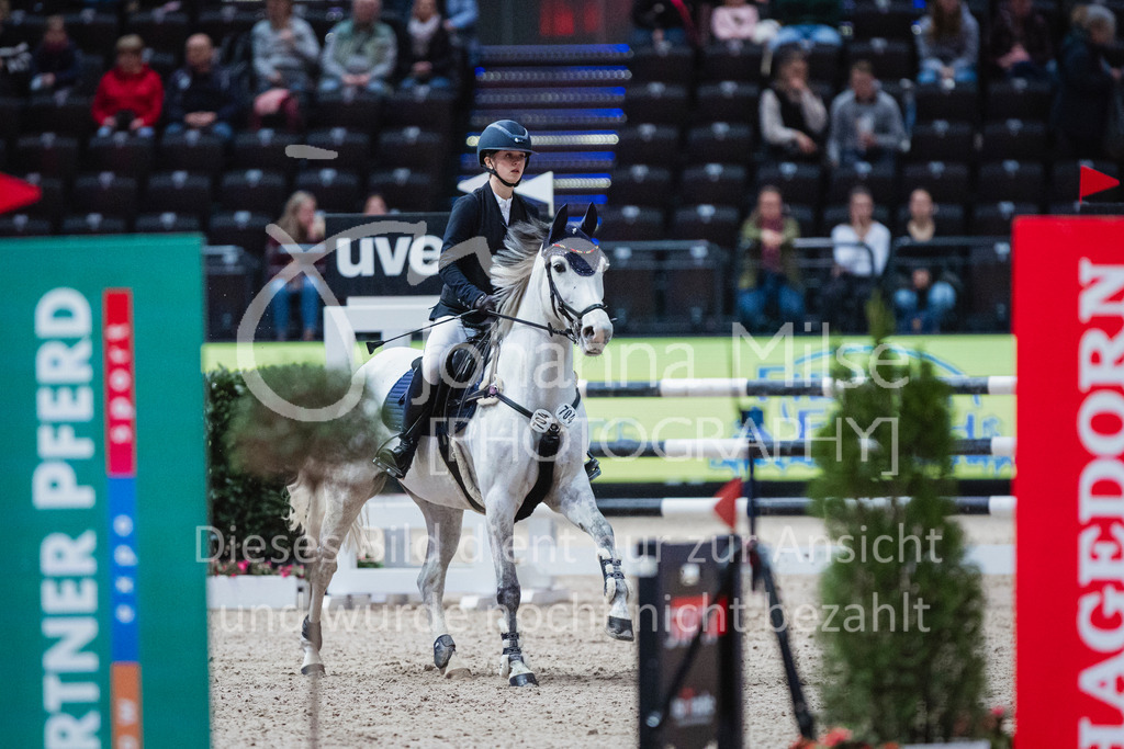 240119_Leipzig_PonyTrophy-605 | Deine schönsten Turniermomente als professionelle Fotos! Entdecke hochwertige Pferdesport-Fotografie im Online-Shop. Jetzt Fotos finden & bestellen!