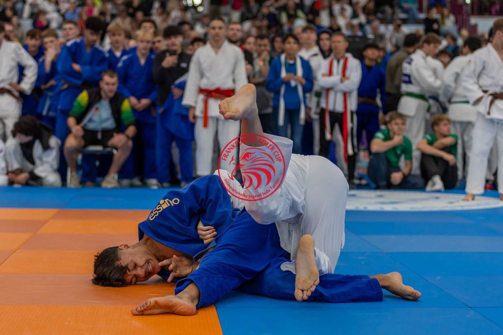 Internationaler Adler Cup 2024 | Foto vom Internationalen Adler Cup Judo Turnier im Sport- und Freizeitzentrum Kalbach im Oktober 2024 - Realisiert mit Pictrs.com