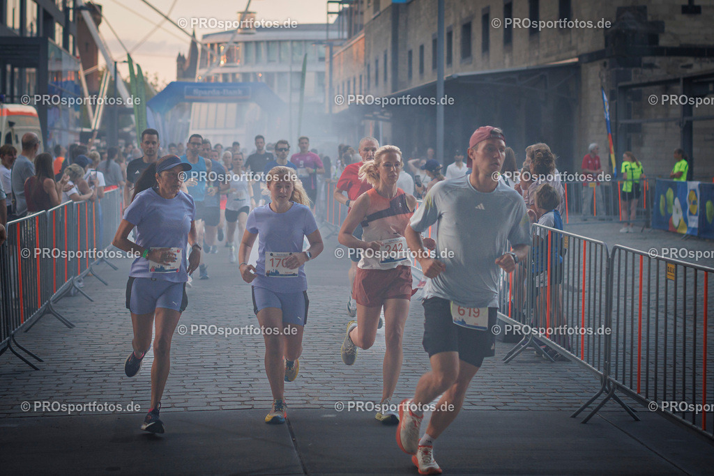 Sparda-Bank Altstadtlauf Köln; Köln, 15.08.2025 | Impressionen vom Sparda-Bank Altstadtlauf Köln am 15.08.2025 in Köln (Nordrhein-Westfalen). 