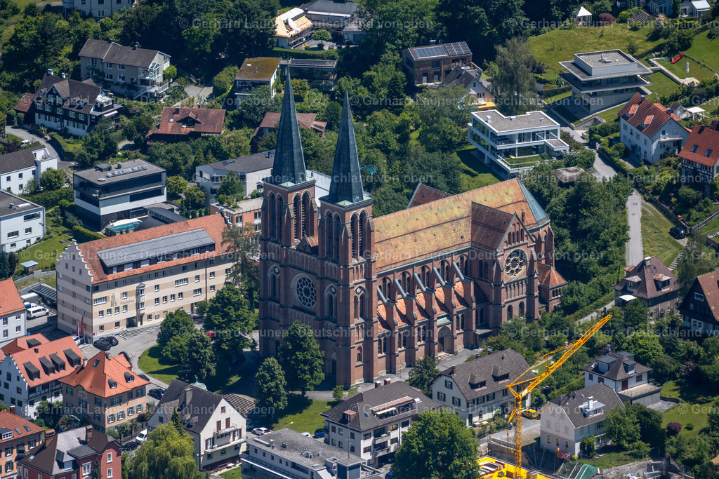 4031425 | BREGENZ 12.06.2020 Kirchengebäude " Herz Jesu " am Kolpingplatz in Bregenz am Bodensee in Vorarlberg, Österreich. Weiterführende Informationen bei: Bregenz - Herz Jesu. // Church building " Herz Jesu " on place Kolpingplatz in Bregenz at Bodensee in Vorarlberg, Austria. Further information at: Bregenz - Herz Jesu. Foto: Gerhard Launer
