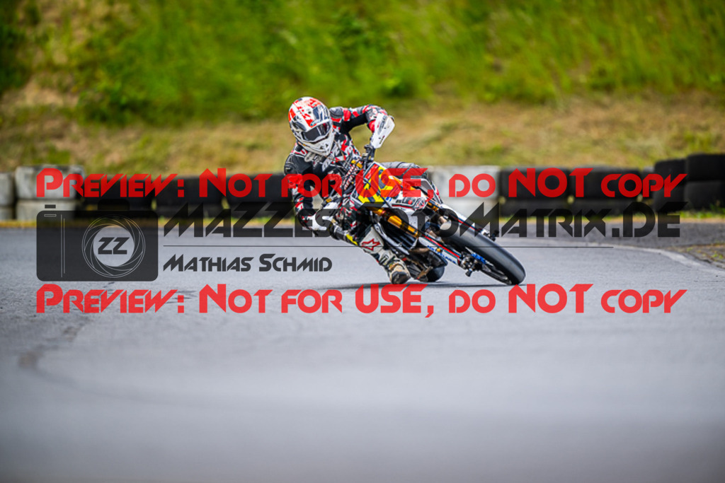 MaZZes_FotoMatrix_220528_0870 | Fotograf Mathias Schmid
Sportfotograf,
Eventfotograf,
Hochzeitsfotograf,
Portraitfotograf