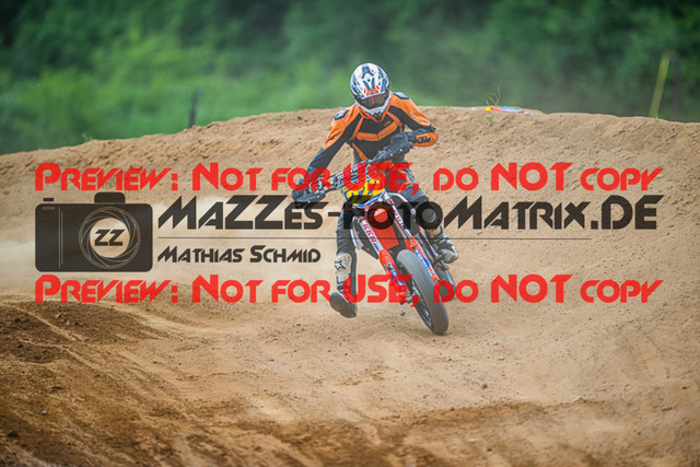 MaZZes_FotoMatrix_220528_7499 | Fotograf Mathias Schmid
Sportfotograf,
Eventfotograf,
Hochzeitsfotograf,
Portraitfotograf