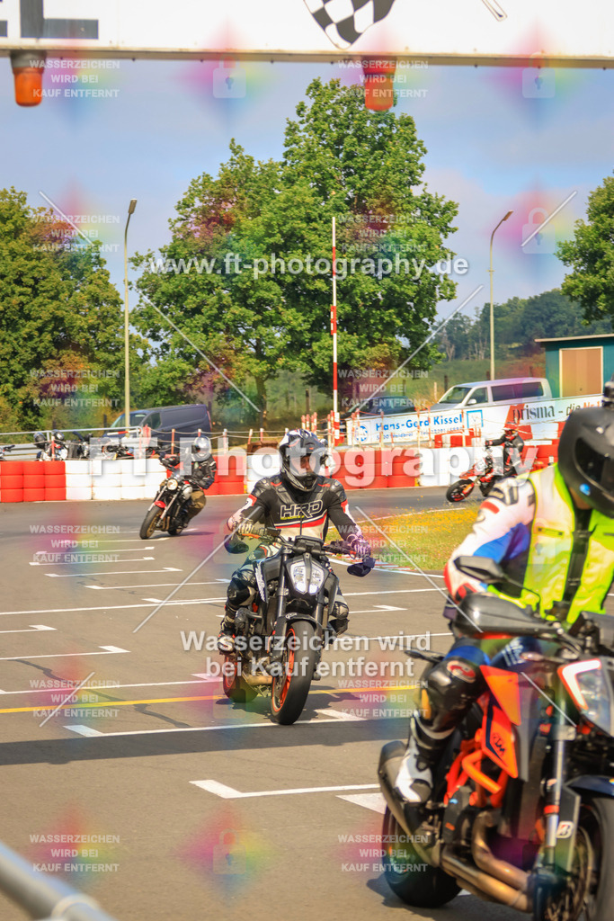 _DSK2225 | Hier findet Ihr Bilder von Touristenfahrten auf der Nürburgring Nordschleife oder von anderen Veranstaltungen die ich besucht habe. Viel Spass beim Durch Schauen 