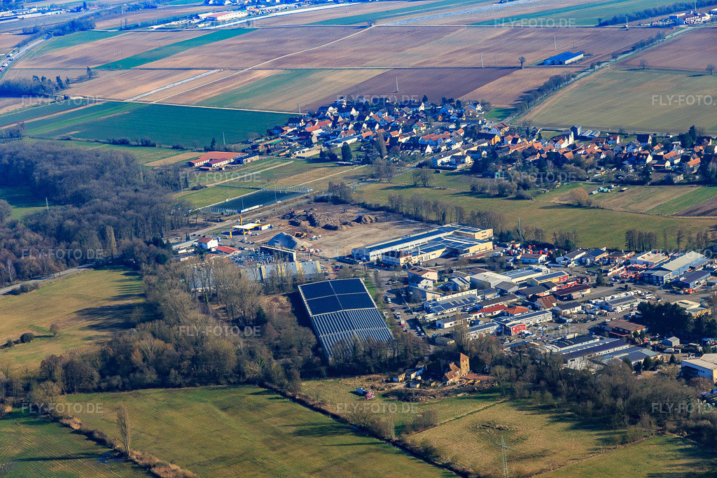 Luftbild: Gewerbegebiet Im Horst aus Nordwesten im Ortsteil Minderslachen in Kandel im Bundesland Rheinland-Pfalz in Deutschland. Foto: IMG_145371.jpg vom 05.03.2025 durch Werner Riehm/FLY-FOTO.de