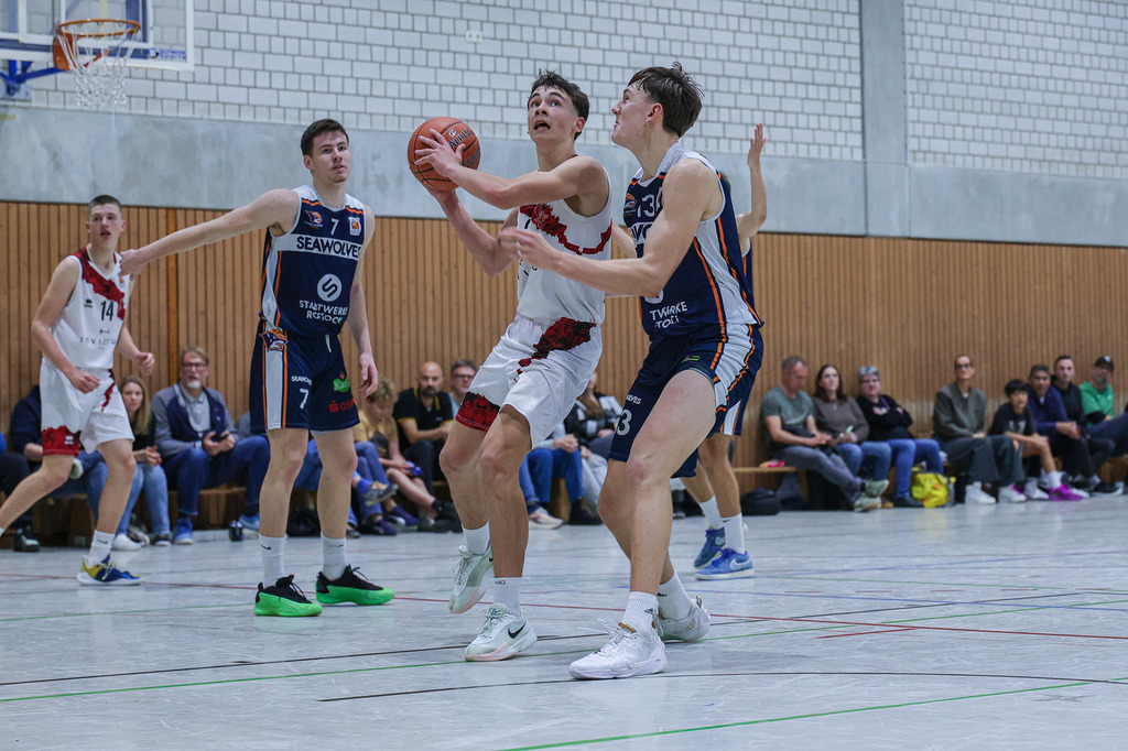 NBBL BAYER GIANTS vs Rostock Seawolves-75 | Fotos von Basketballspielen aus dem Raum NRW fotografiert von Gero Mueller-Laschet und Daniel Schaefer - Realisiert mit Pictrs.com