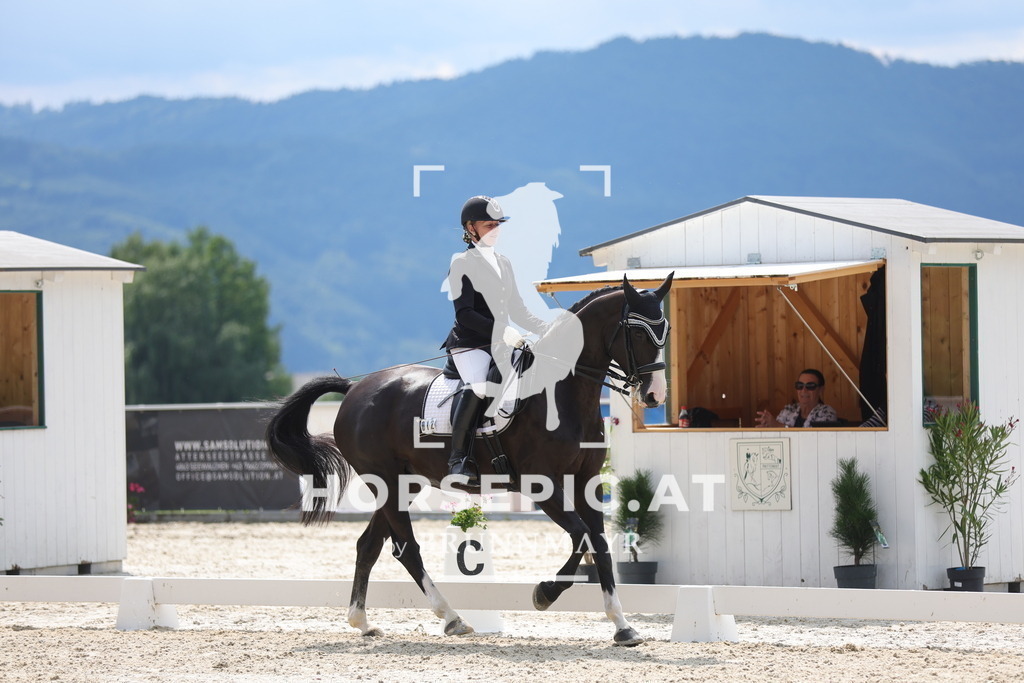 0P6A9406 | Willkommen bei Brunnmayr - Design & Fotografie – Ihrem Spezialisten für Reitturniere und Pferdeveranstaltungen in Oberösterreich, Salzburg und Bayern! Seit über 17 Jahren sind wir leidenschaftlich dabei.