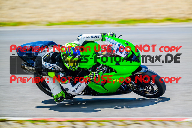 MaZZes_FotoMatrix_240717_6007705_2-60 | GELB