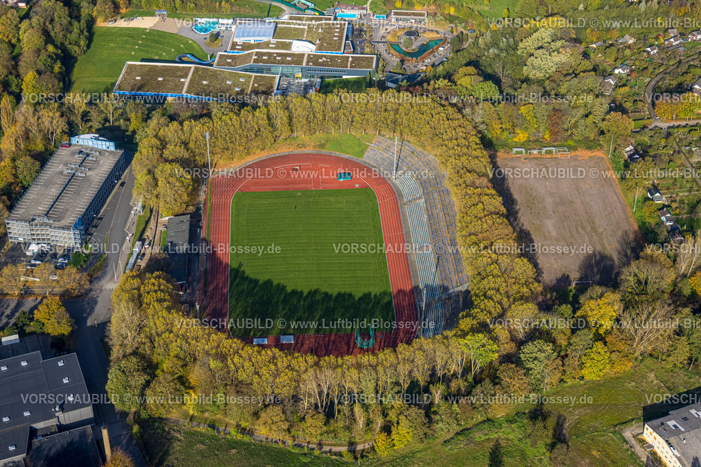 Hagen221016126 | Luftbild, Ischelandstadion, Altenhagen, Hagen, Ruhrgebiet, Nordrhein-Westfalen, Deutschland