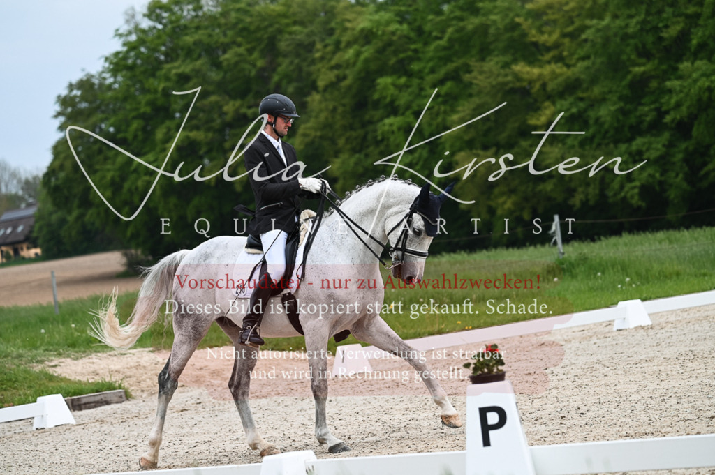 20230513_JK-Röhrsdorf-12-071 | Pferde- und Turnierfotografie in Westsachsen. Pferdeportraits, Auftragszeichnungen und intuitive Kunst.
