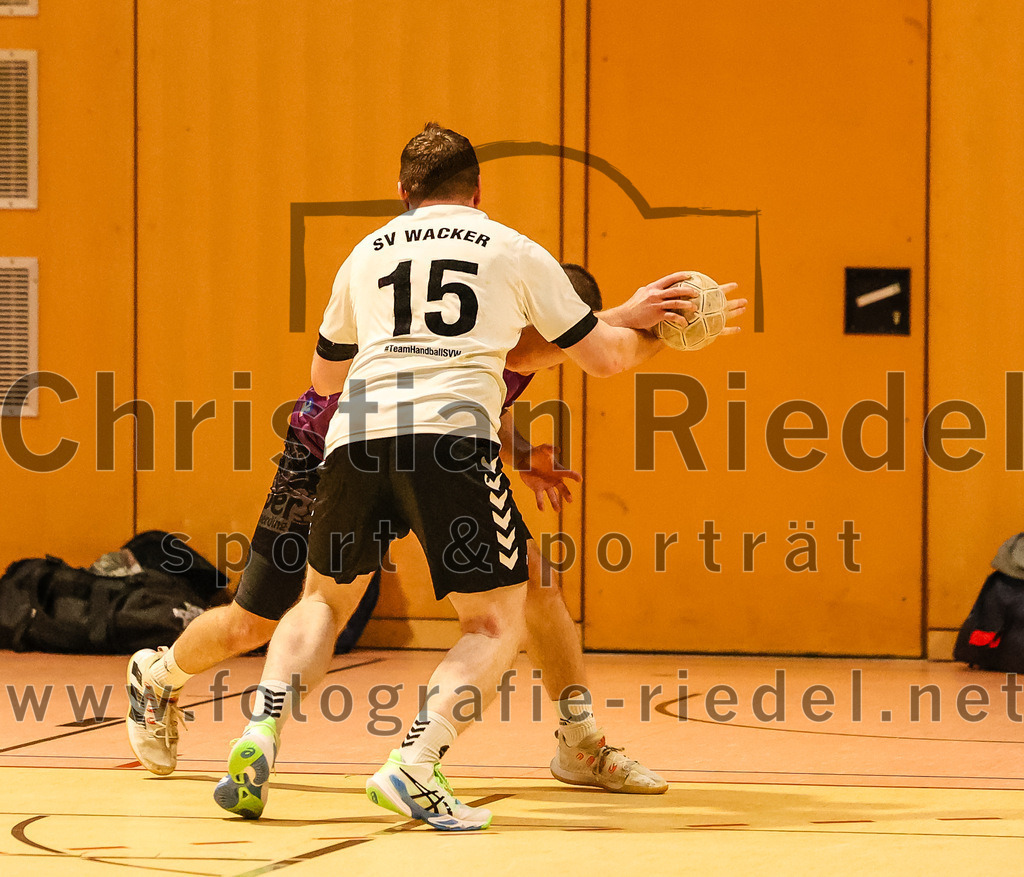 2024-03-09_025_SpVgg_Altenerding_gegen_SVW_Burghausen | Erding, Deutschland, 09.03.2024:
Handball, Bezirksoberliga Männer 2023 / 2024, 18. Spieltag, SpVgg Altenerding gegen SVW Burghausen, Endergebnis: 25:34

Ferdinand Strasser (SVW Burghausen, #15)

Foto: Christian Riedel / fotografie-riedel.net