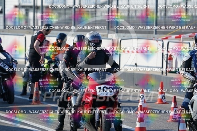 2022_05_09_PBK_24883 | Sportfotografie; SlowMotion; Video; Rennstrecke; Hafeneger; RSE; Speer; Trackday; Motorsportarena; Hockenheimring; Brno; Most; Barcelona; Valencia, Benny; Kaetzmer;