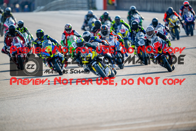 MaZZes_FotoMatrix_240504_6007705_5735 | STK1000