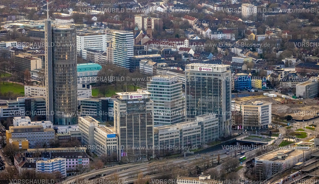 Essen230101776 | Luftbild, Westenergie Turm, Evonik Campus Hochhäuser, Südviertel, Essen, Ruhrgebiet, Nordrhein-Westfalen, Deutschland