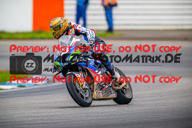 MaZZes_FotoMatrix_220925_6547 | IDM1000