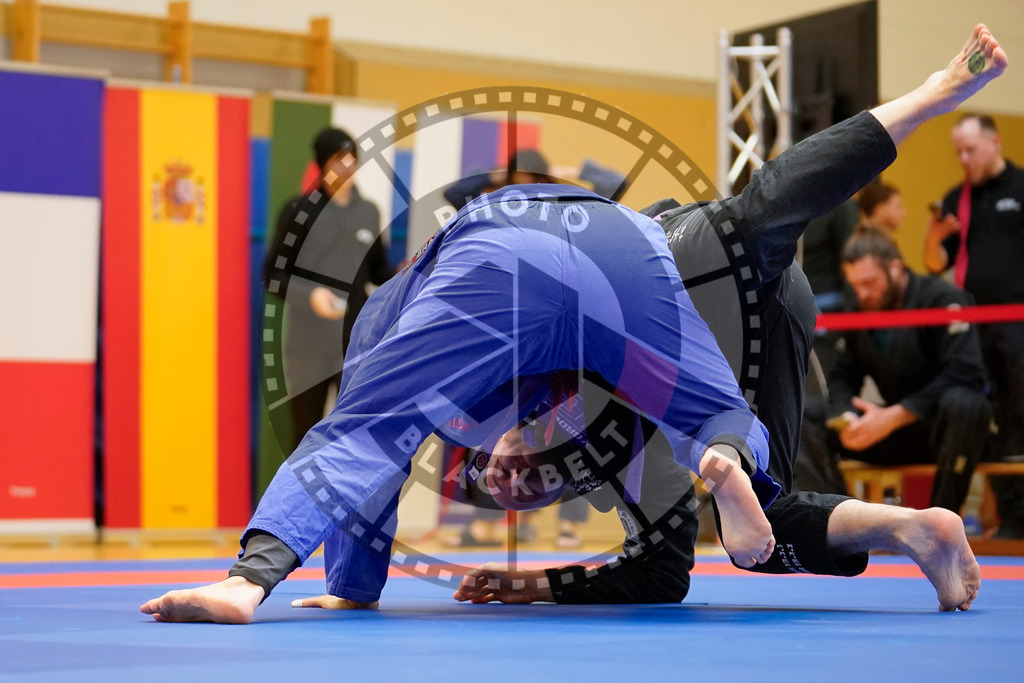 20240203PBB06214 | Fighters compete during the Brazilian Jiu-Jitsu Championship of the AJP Tour in Maintal by Frankfurt am Main, Germany, on February 2, 2024.