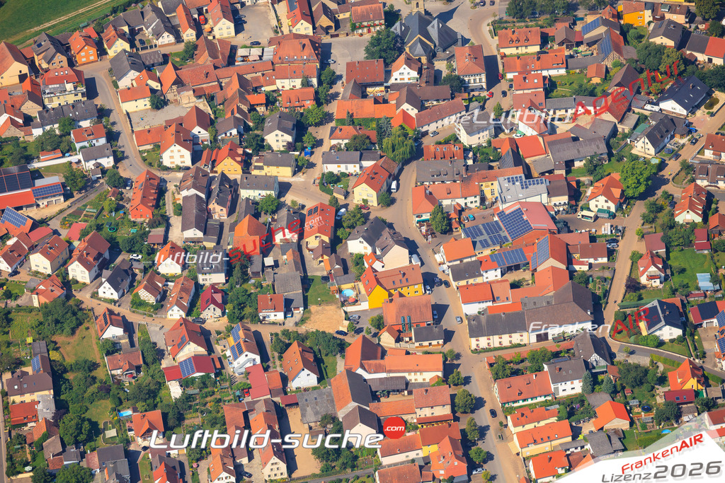 Die Luftaufnahme der Stadt Kemmern wurde vom UL-Flugzeug heraus erstellt ( keine Drohne )- hohe Auflösung für beste Qualität