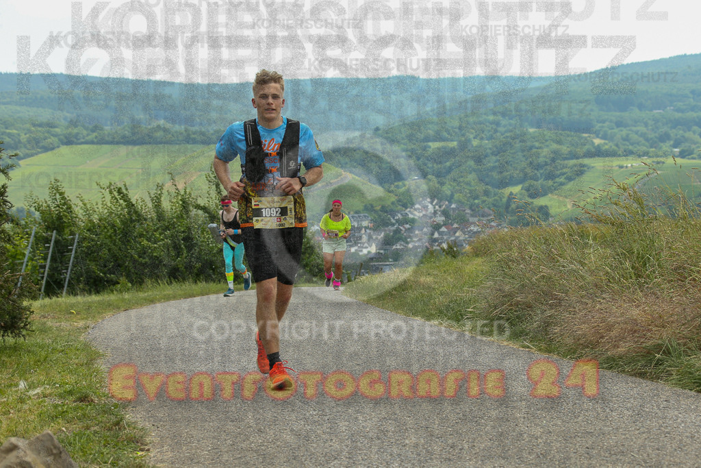 250614_1438_EX1_0922 | Sportfotografie im Rhein-Sieg Kreis, Köln, Bonn, NRW, Rheinland Pfalz, Hessen, etc. Unser Tätigkeitsfeld umfasst den Laufsport vom Volkslauf über den Marathon, Duathlon, Triathon bis zum Ultralauf wie Kölnpfad Ultra oder Schindertrail.