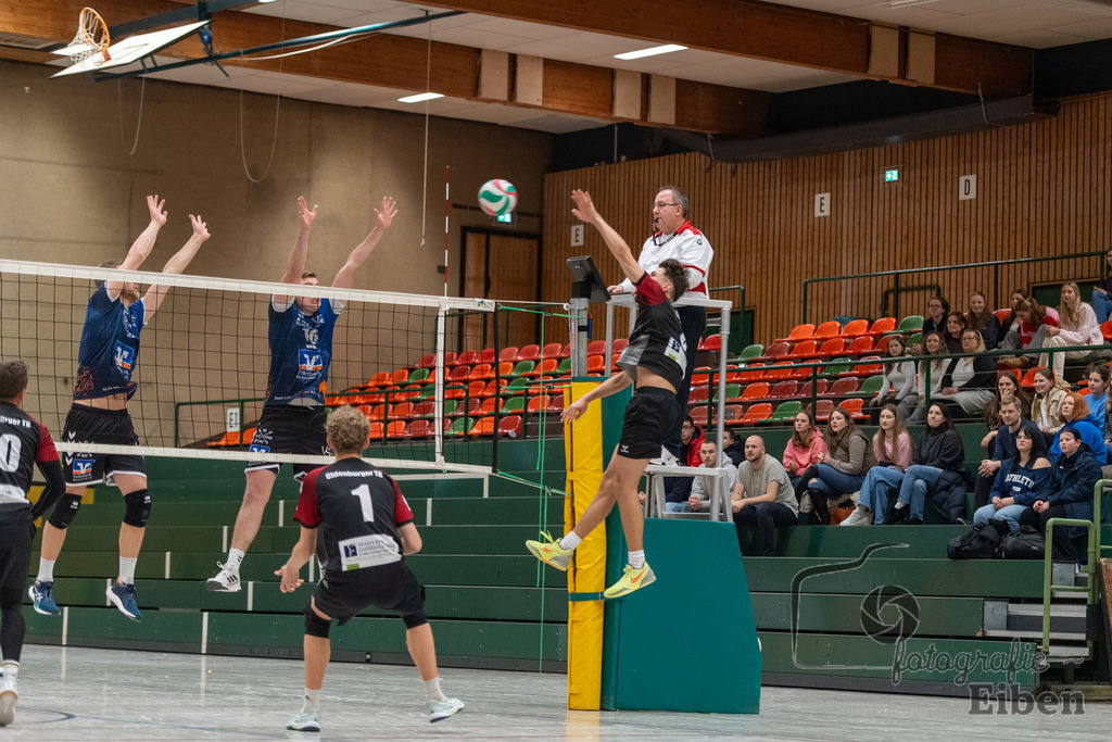 Oldenburger TB-VSG Ammerland | Volleyball Regionalliga; Oldenburger TB-VSG Ammerland am 24.01.2026 in Oldenburg (Sporthalle Haarenesch), Photo: Philip Eiben 2026 - Realisiert mit Pictrs.com