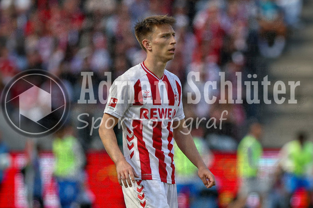25.04.2026, GER, Fussball, Herren, 1. BL, Saison 2025/2026, 1. FC Köln - Bayer 04 Leverkusen | Kristoffer Lund (1. FC Köln) schaut 