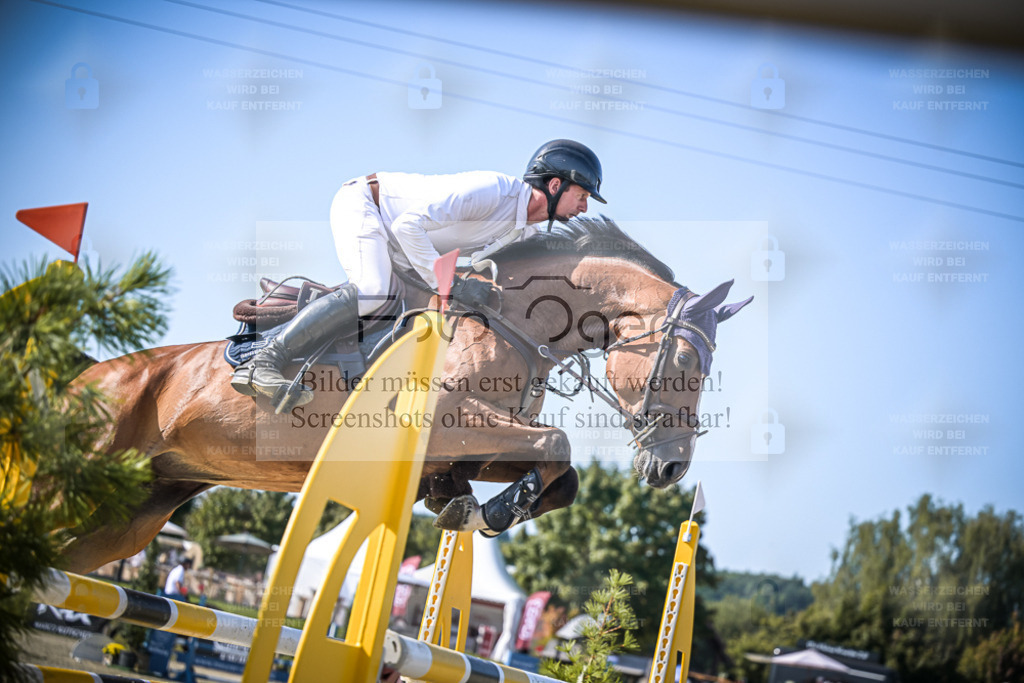 DOS_0128 | Entdecke hochwertige Reitturnierfotos von Foto Oger. Professionell, emotional und authentisch – jetzt Lieblingsmomente im Shop bestellen. - Realisiert mit Pictrs.com