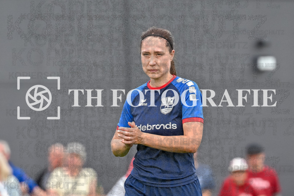 GER, FC Hauingen - SV Waldhaus, Frauen-Fussball, Rothaus Bezirkpokal, Finale, Saison 2024/2025, 29.05.2025 | Larissa Zimmermann (FC Hauingen, #10)GER, FC Hauingen - SV Waldhaus, Frauen-Fussball, Rothaus Bezirkpokal, Finale, Saison 2024/2025, 29.05.2025Foto: TH Fotografie/Thomas Hess