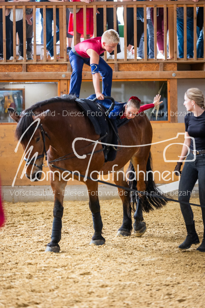 SS-Maxi-132 | MomenTaufnahmen Pferdesportfotos