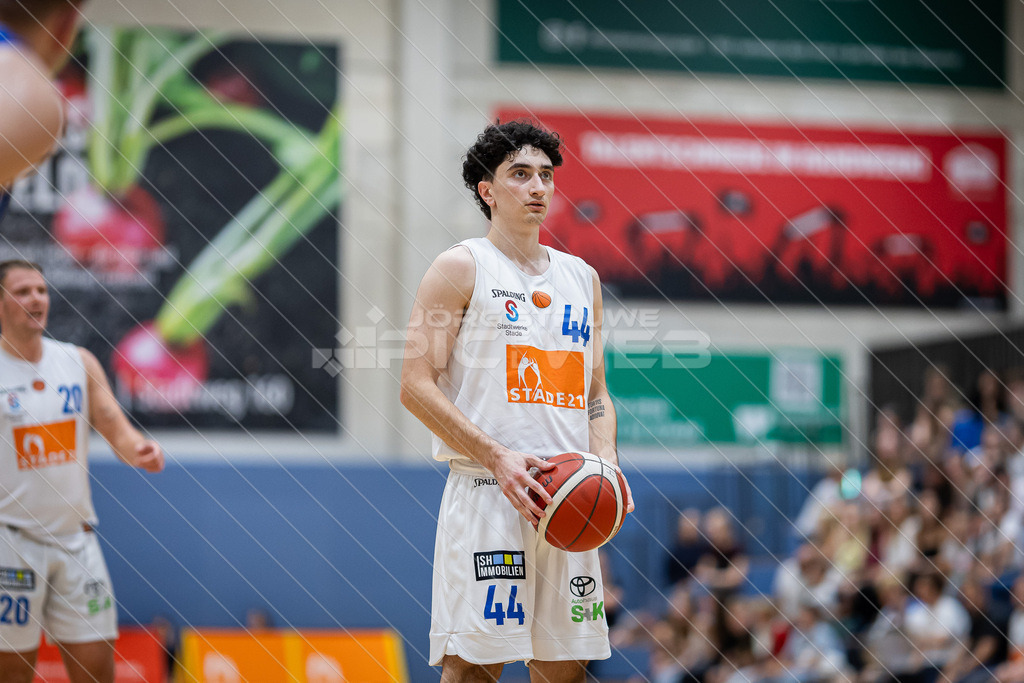 20250921_Picselweb-Fotografie_Meta_2R3_1354 | Basketball, Herren Regionalliga Nord, VfL Stade - ASC 46 Göttingen 80:62 - Realisiert mit Pictrs.com