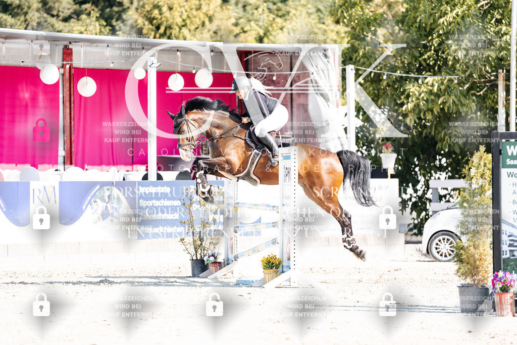 CK902519 | Turnierfotografie Pferdefotografie Trier Rheinland-Pfalz Pferdesport Reitsport Tierfotografie Sportfotografie Pferdevideo Pferdevideografie Equestrianvideography equestrianphotography  - Realisiert mit Pictrs.com
