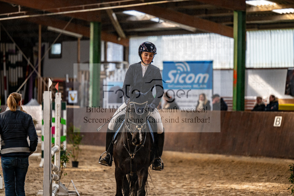 20240309-DOS_6223 | Entdecke hochwertige Reitturnierfotos von Foto Oger. Professionell, emotional und authentisch – jetzt Lieblingsmomente im Shop bestellen. - Realisiert mit Pictrs.com