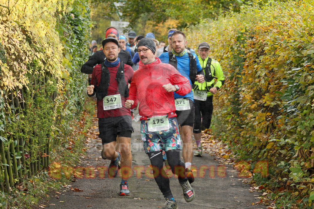 251026_1005_EV4_4088 | Sportfotografie im Rhein-Sieg Kreis, Köln, Bonn, NRW, Rheinland Pfalz, Hessen, etc. Unser Tätigkeitsfeld umfasst den Laufsport vom Volkslauf über den Marathon, Duathlon, Triathon bis zum Ultralauf wie Kölnpfad Ultra oder Schindertrail.