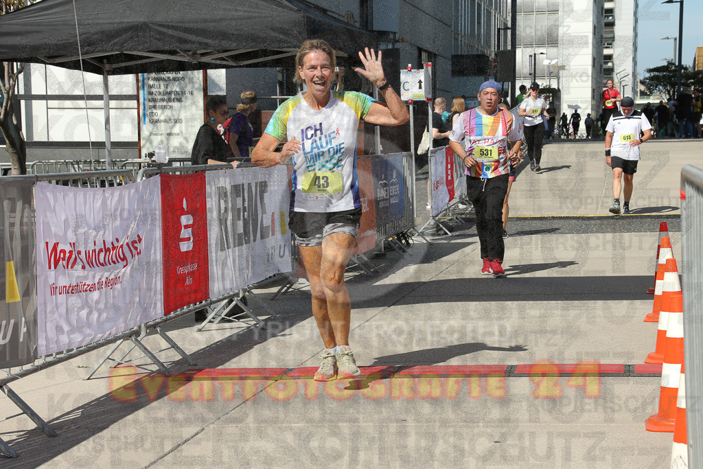 230916_1339_EX1_3482 | Sportfotografie im Rhein-Sieg Kreis, Köln, Bonn, NRW, Rheinland Pfalz, Hessen, etc. Unser Tätigkeitsfeld umfasst den Laufsport vom Volkslauf über den Marathon, Duathlon, Triathon bis zum Ultralauf wie Kölnpfad Ultra oder Schindertrail.