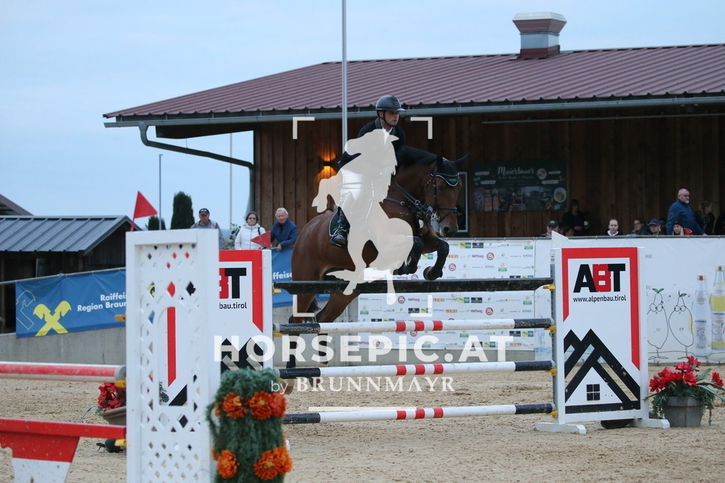 DL2Q6748 | Willkommen bei Brunnmayr - Design & Fotografie – Ihrem Spezialisten für Reitturniere und Pferdeveranstaltungen in Oberösterreich, Salzburg und Bayern! Seit über 17 Jahren sind wir leidenschaftlich dabei.