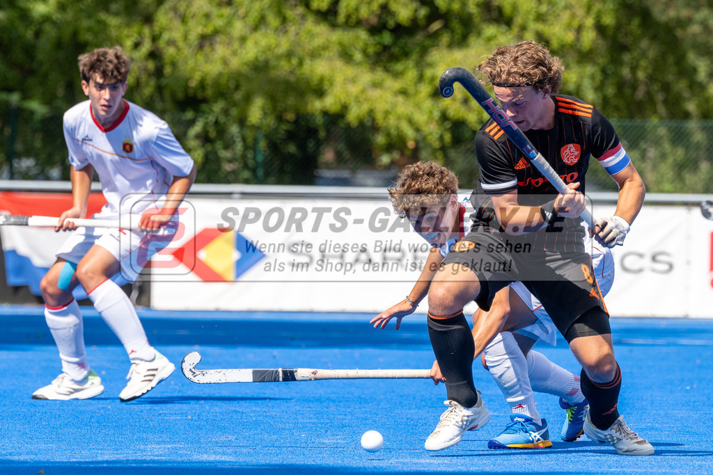 SFE_20230716_0225 | EuroHockey EM U18 Boys 3th 4th Netherlands vs Spain am 16.07.2023 in Krefeld (Gerd-Wellen-Hockeyanlage), Photo: Stephan Fehrmann 2023 (Sports-Gallery)