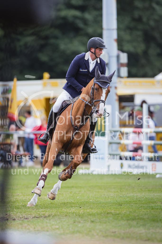 220715_LC_Youngster-M-527 | Deine schönsten Turniermomente als professionelle Fotos! Entdecke hochwertige Pferdesport-Fotografie im Online-Shop. Jetzt Fotos finden & bestellen!