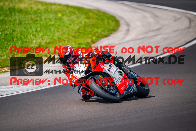 MaZZes_Fotomatrix_240415_6007705_5908 | S1