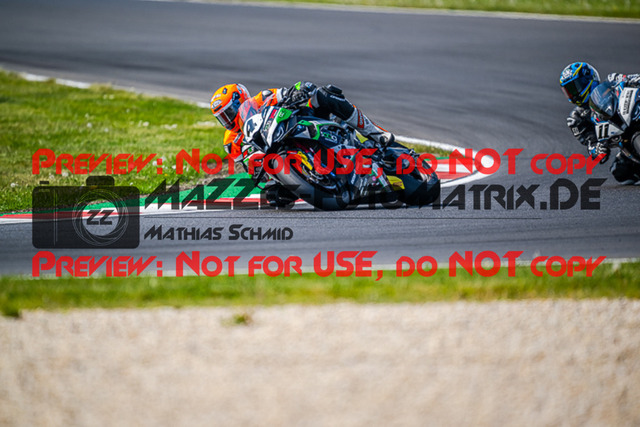 MaZZes_FotoMatrix_220508_95839 | Fotograf Mathias Schmid
Sportfotograf,
Eventfotograf,
Hochzeitsfotograf,
Portraitfotograf