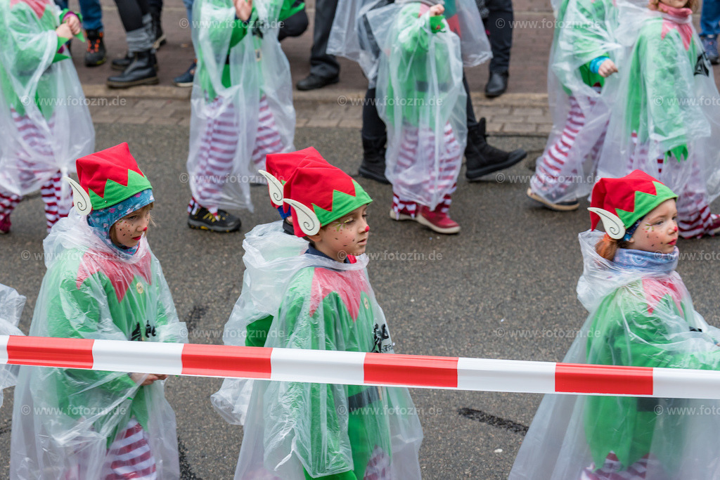 Festumzug_Benshausen_2023-0031 | Entdecken Sie die Schönheit von Veranstaltungen mit unserem Bildershop für professionelle Veranstaltungsfotos. Tauchen Sie ein in eine Welt voller lebendiger Bilder, die die Atmosphäre und die Emotionen von unvergesslichen Momenten einfangen. - Realisiert mit Pictrs.com