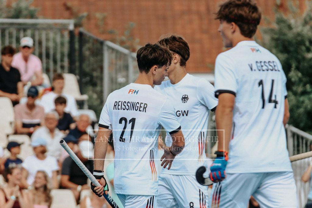 U18_EM_BOYS_HF1_GER-BEL_18.07.25_Lille (92 von 900) | lanaschraderfotografie - Realisiert mit Pictrs.com