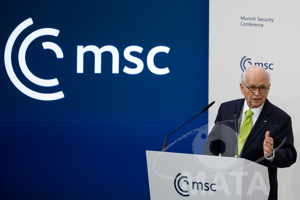 _DWI3335 | MATA IndoCon - Realisiert mit Pictrs.com