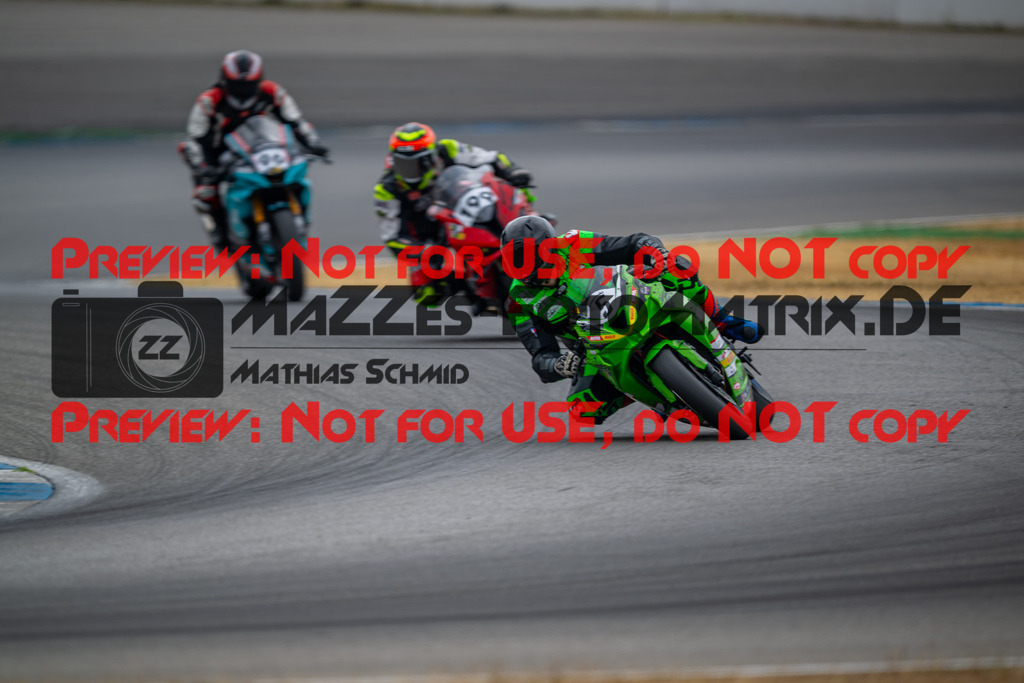 MaZZes-Fotomatrix-20260809-577470 | R1