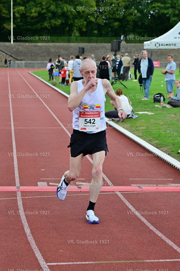 2026-08-23_Sparkassenlauf_10KM_RKrü_000335 | Die Fotografen - Realisiert mit Pictrs.com