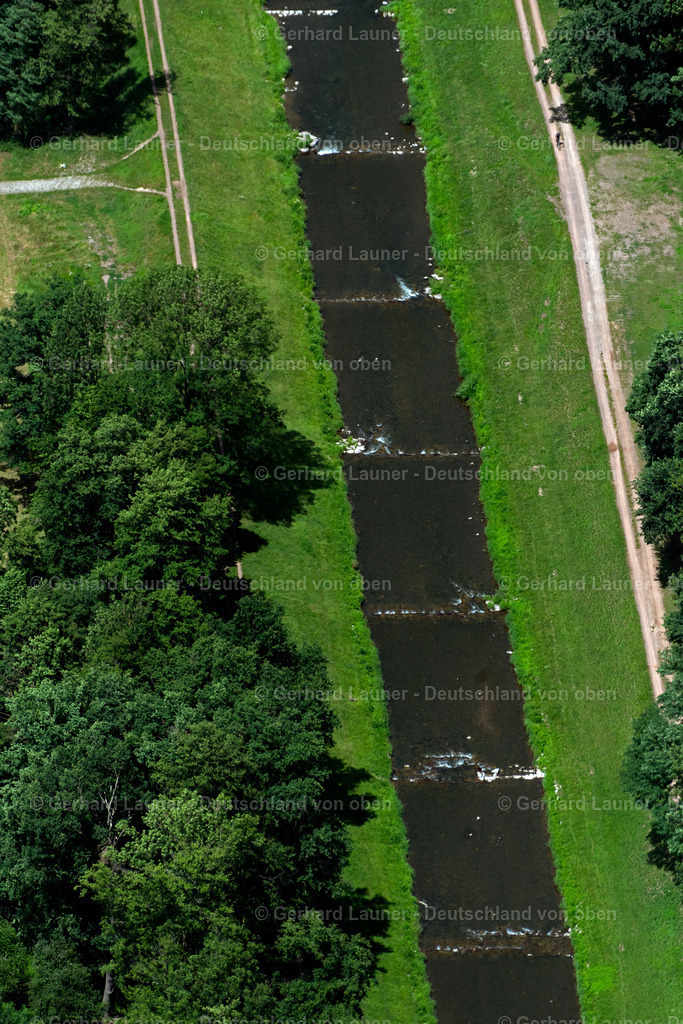 4032987 | MARCH 30.06.2020 Kanalverlauf und Uferbereiche des Verbindungs- Kanales Dreisam in March im Bundesland Baden-Württemberg, Deutschland. // Canal course and shore areas of the connecting canal Dreisam in March in the state Baden-Wuerttemberg, Germany. Foto: Gerhard Launer
