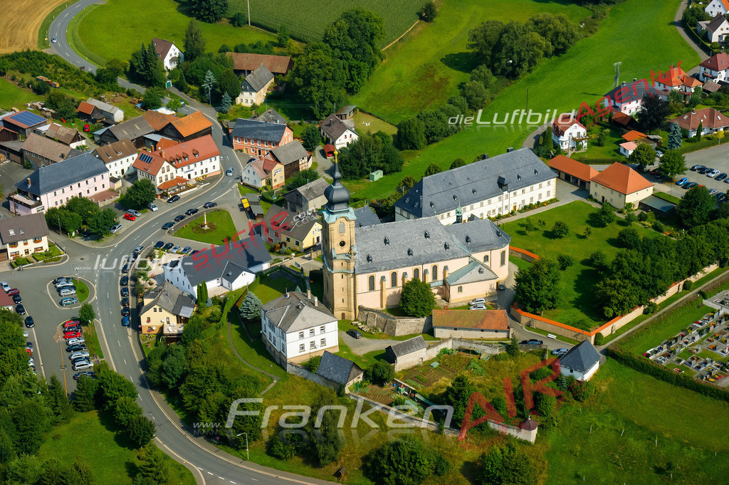 Luftbild von Marienweiher Marktleugast - Luftaufnahme wurde 2008 von https://frankenair.de mittels Flugzeug (keine Drohne) erstellt - die Geschenkidee